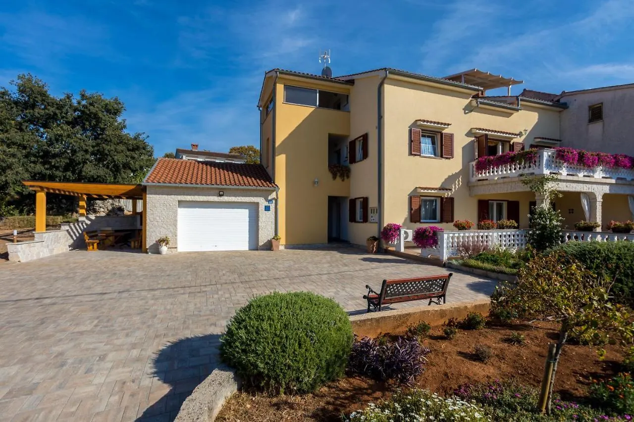 Apartment Apartmani Sandra Malinska Sveti Vid-Miholjice