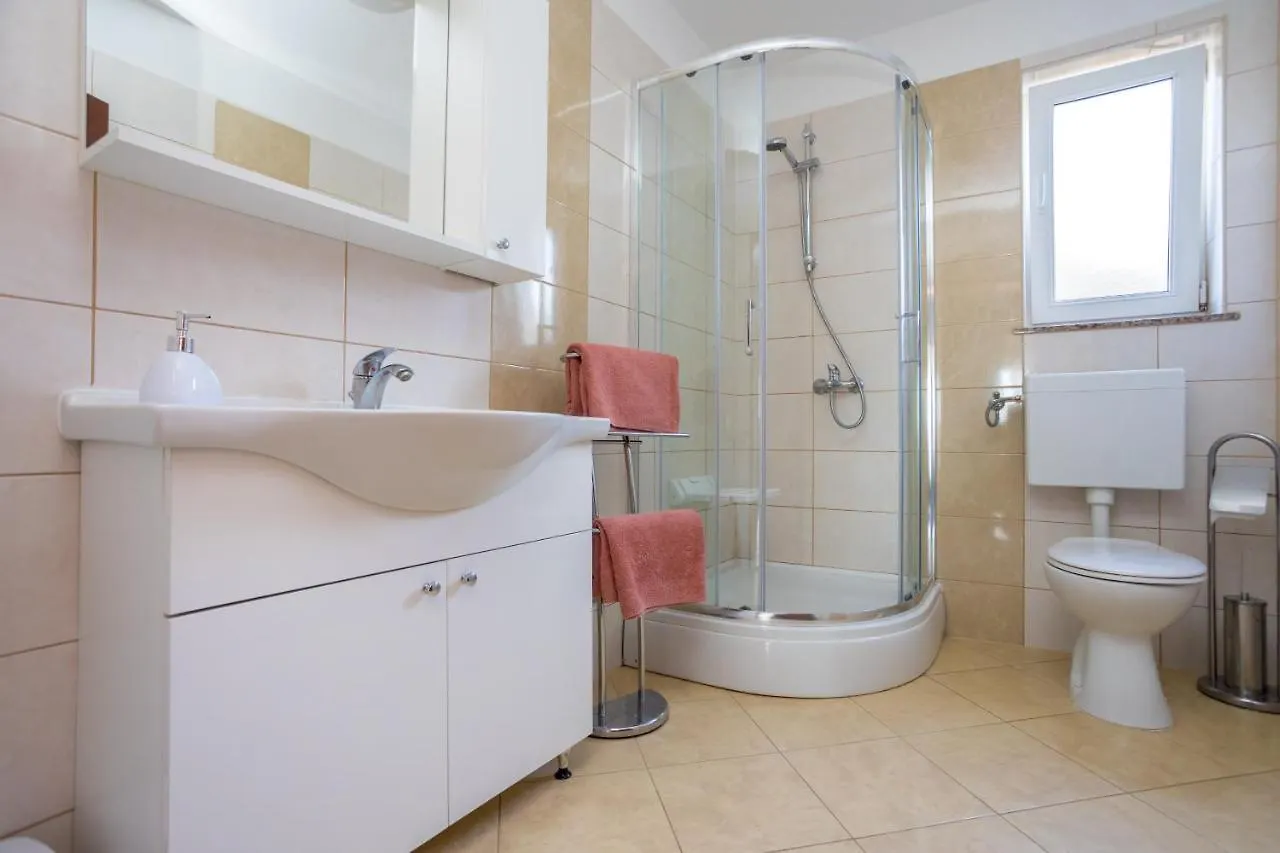 Apartment Apartmani Sandra Malinska Sveti Vid-Miholjice