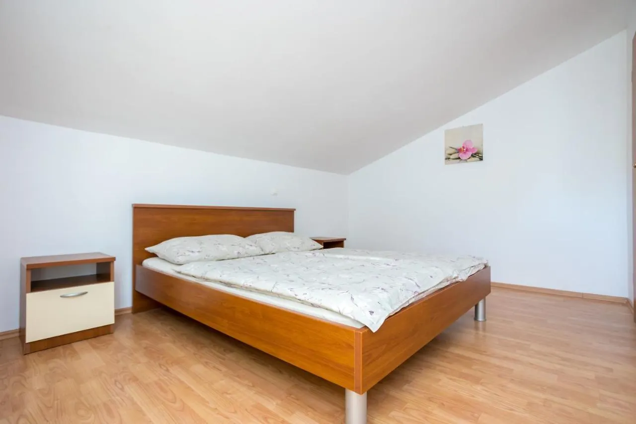 Apartmani Sandra Malinska Sveti Vid-Miholjice Apartment
