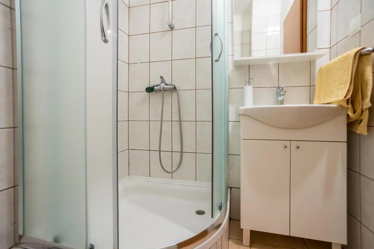 Apartmani Sandra Malinska Sveti Vid-Miholjice 0*,  Croatia